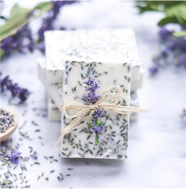 Sabun lavender semulajadi